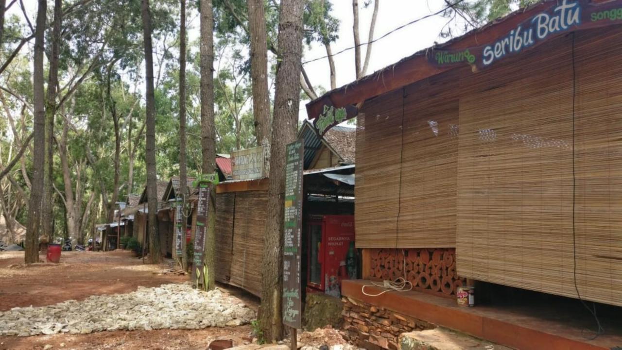 Seribu Batu Songgo Langit Resort & Camp Bantul Zewnętrze zdjęcie